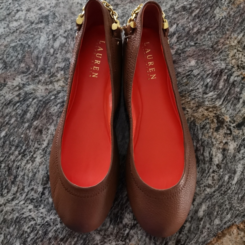 Ralph Lauren Barb Polo Tan- flat with chain accent
